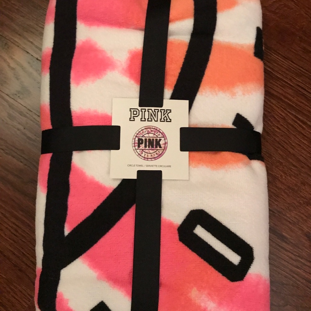 NWT PINK TOWEL